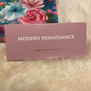 Anastasia Beverley Hills Modern Renaissance